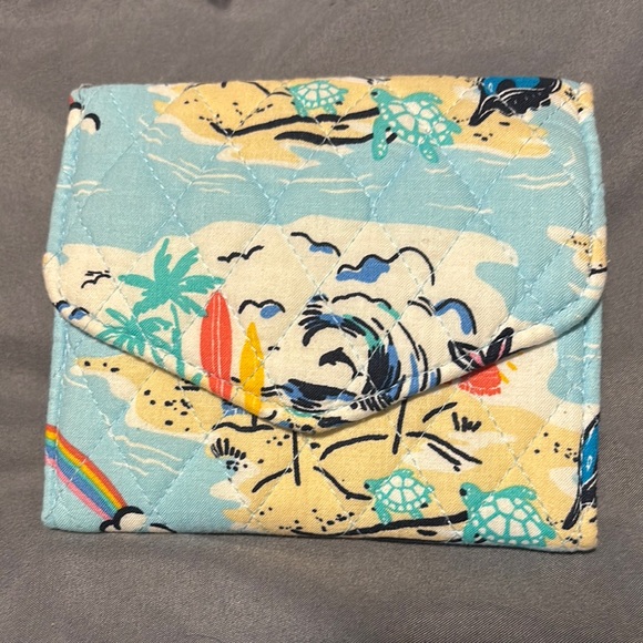 Vera Bradley Beach Print Wallet - Picture 1 of 8